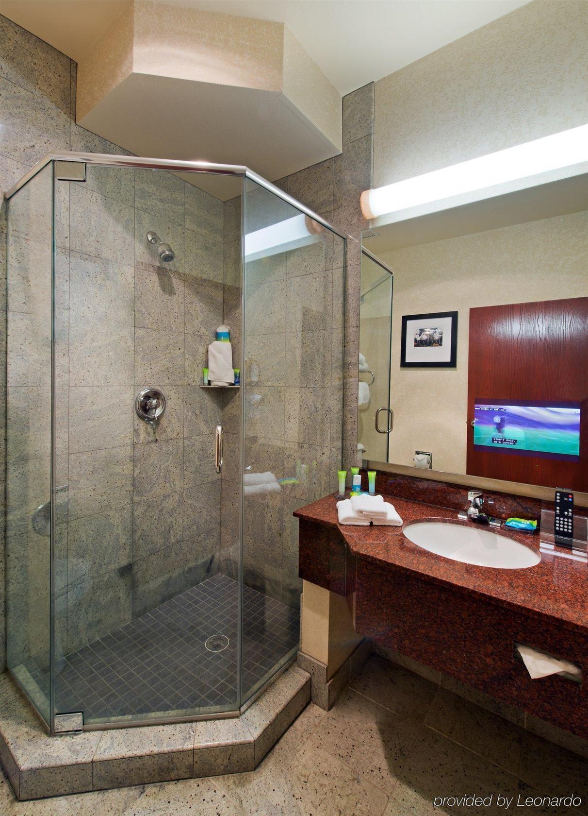 Radisson Hotel & Conference Center Rockford Zewnętrze zdjęcie