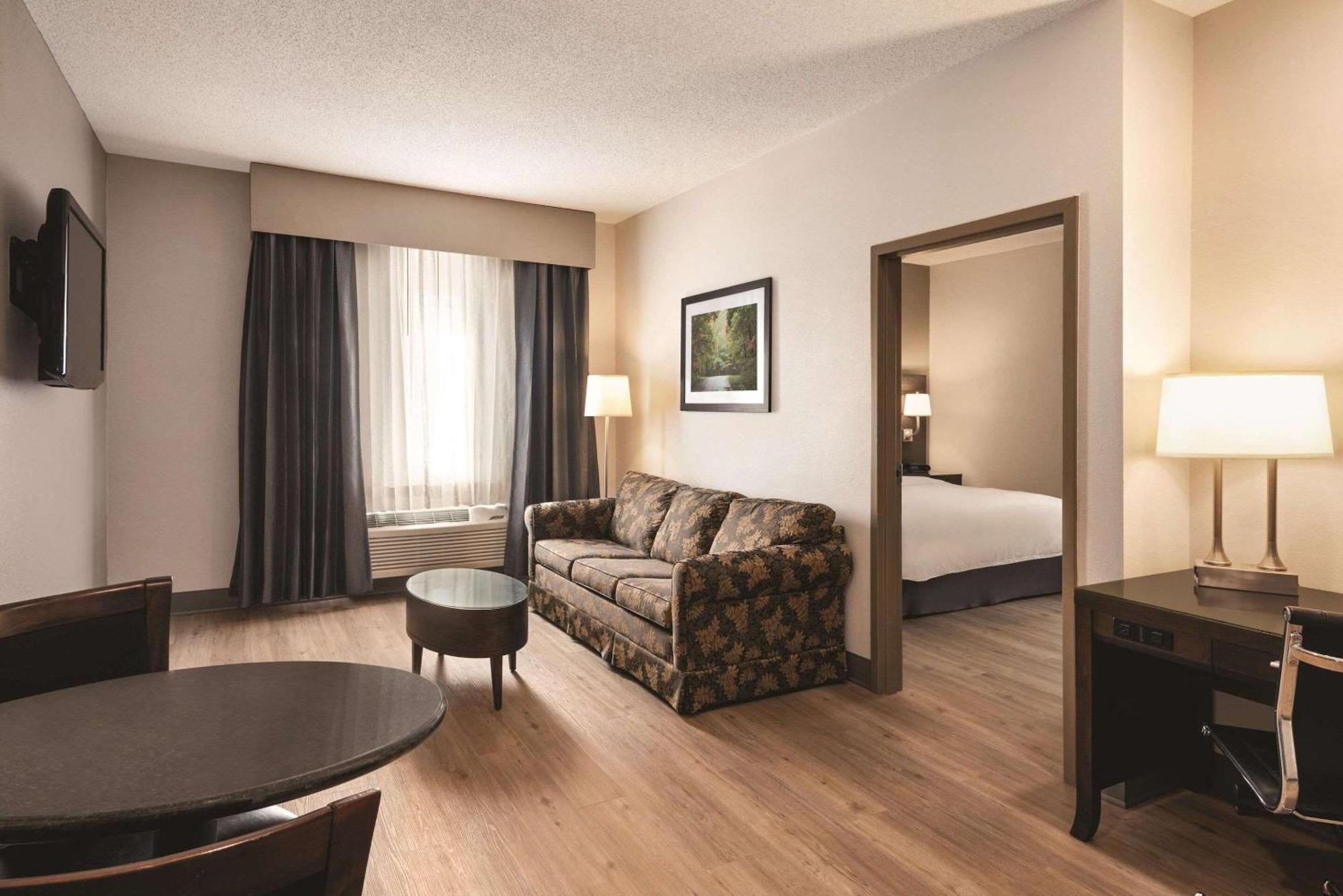 Radisson Hotel & Conference Center Rockford Zewnętrze zdjęcie