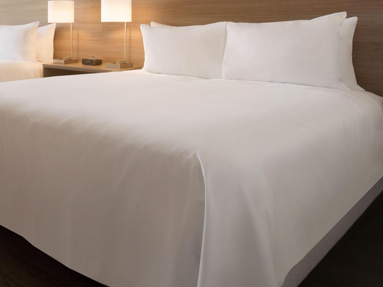 Radisson Hotel & Conference Center Rockford Zewnętrze zdjęcie